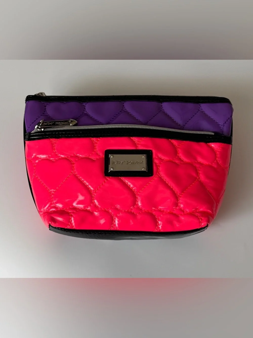 💄Betsey Johnson Cosmetic bag
